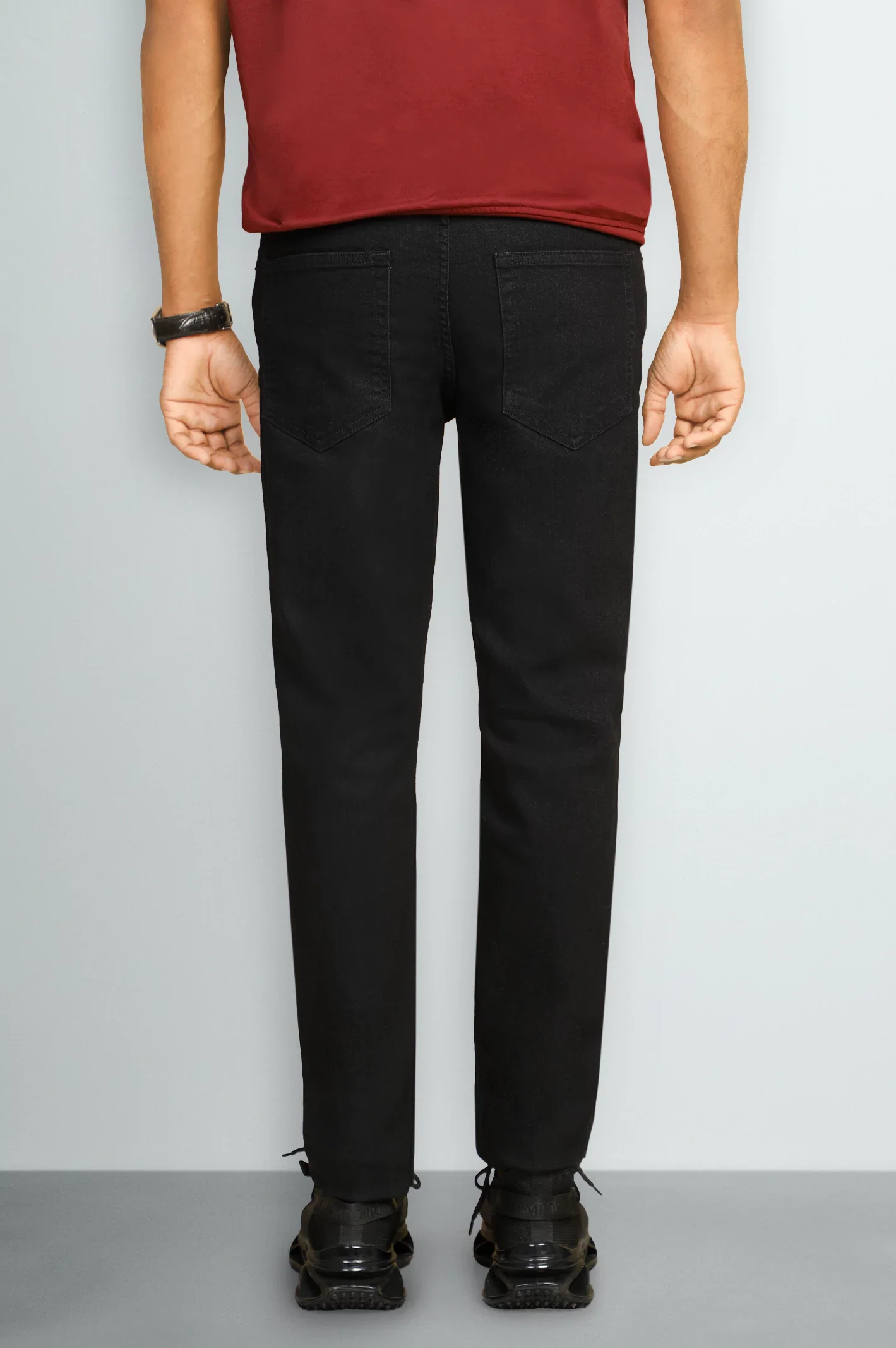 Black Modern Slim Fit Jeans - Image 3