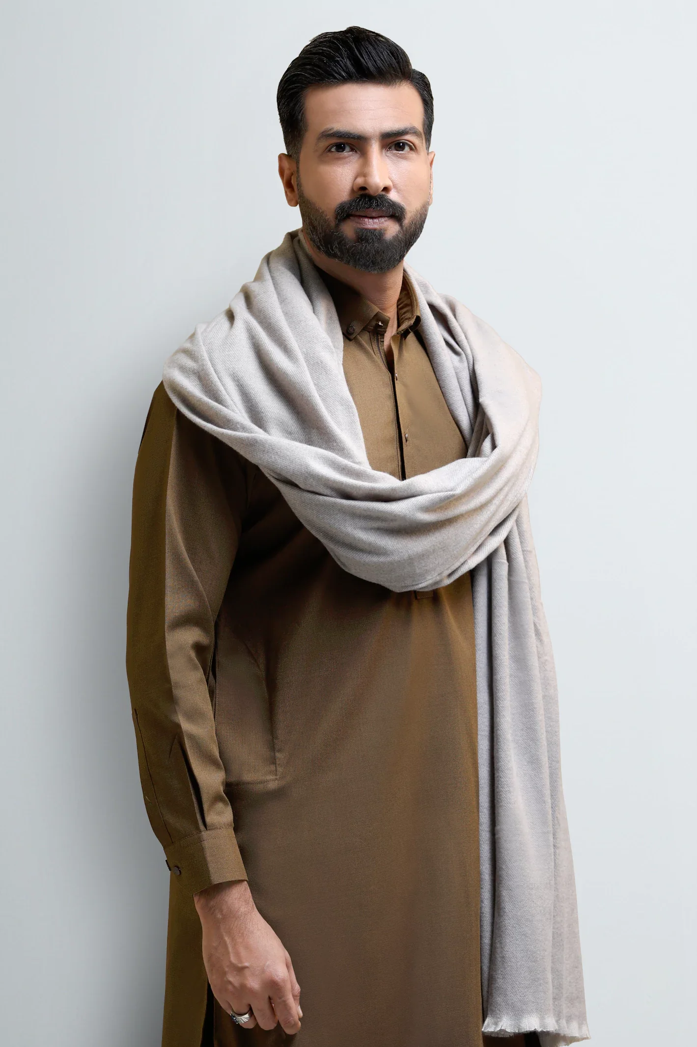 Brown Men's Shawl - Image 2