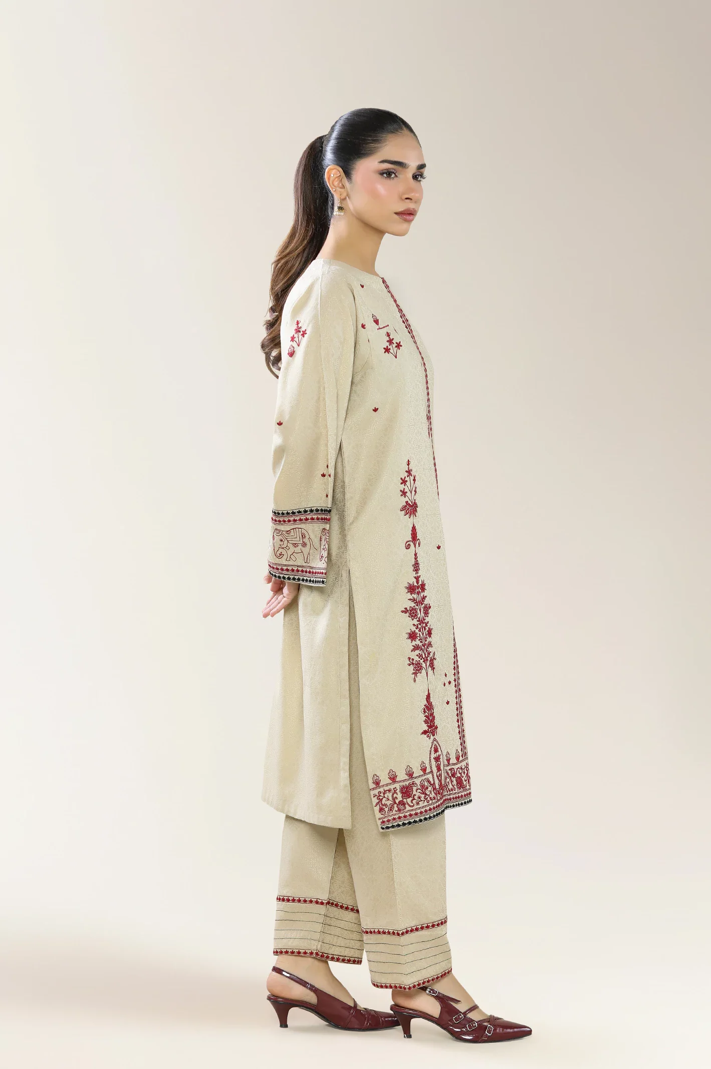 Embroidered 2PC - Image 3